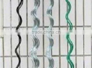 Green Spiral Tomato Plant Stakes thumbnail-1