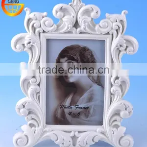 White Carved Resin Made Digital Photo Frame thumbnail-6