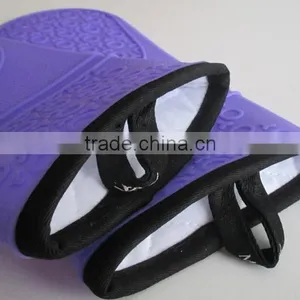 Customized Silicone Oven Gloves ,silicone Oven Mitt thumbnail-4