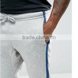 China Factory 100% Tracksuit Fabric Best Sale Design Your Own Tracksuit High Quality Slim Fit Tracksuit thumbnail-3