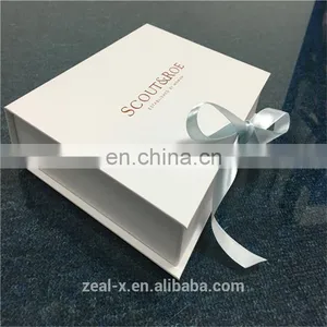 2017 Shiny Ribbon White Rigid Box With Rose Gold Stamping Box for Hot Underwear thumbnail-1