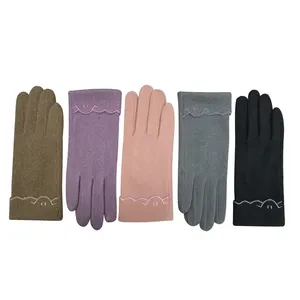 Wholesale Women's Winter Gloves - Fashionable Fabric Styles thumbnail-5