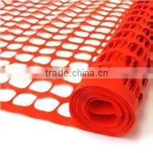 Orange Plastic Construction Fence thumbnail-3