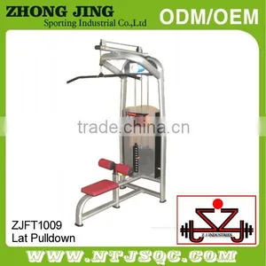 Lat Pulldown thumbnail-1