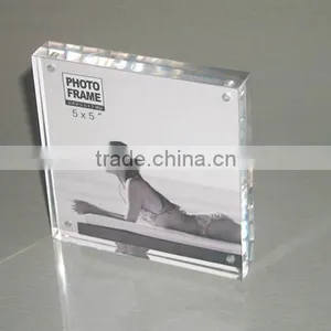 Manufacturing Acrylic Jewelry Photo Frame thumbnail-2