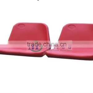 Capricorn Mingchuan Chair on the Cencrete Step thumbnail-2