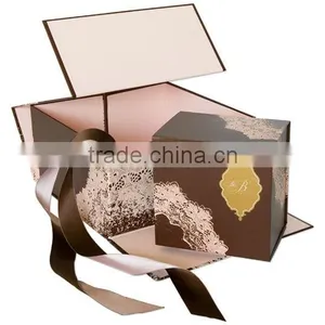 Delicate Paper Folding Gift Box With Ribbon thumbnail-3