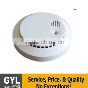 Smoke and Carbon Monoxide Detector in Alarm thumbnail-2