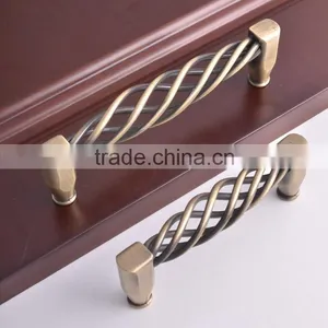 European Luxury Style Zinc Alloy Furniture Cabinet Black Handle Fancy New Design Cabinet Drawer Bronze Birdcage Pull Knob 160mm thumbnail-4