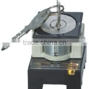 Elevator/lift --- Door Lock thumbnail-1
