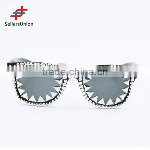 2017 Hottest Sale No.1 Yiwu Export Commission Agent New Design Diamante Eye Glasses/party Glasses thumbnail-1