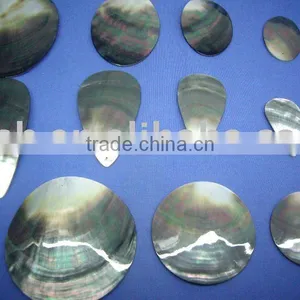 Polished Round Blacklip Mop Shell Blanks for Inlay Furniture thumbnail-1