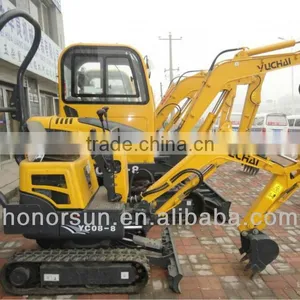 Mini Hydraulic Rubber Track Crawler Excavator 0.8 Ton thumbnail-1
