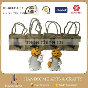 Cheap Small Halloween Decoration Items Wholesale Ceramic Figurines thumbnail-1
