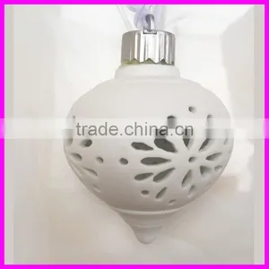 Factory Direct Porcelain Christmas Party Decoration With LED Light thumbnail-1