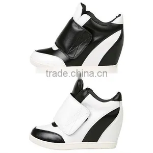 2ssg0541 Hidden Wedge Heel Snekers thumbnail-1