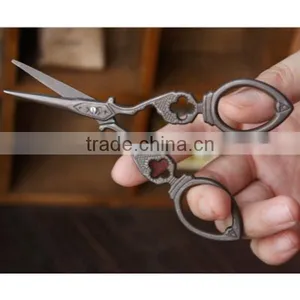 Elegant Golden Carving Garment Sewing Vintage Classic Embroidery Scissors thumbnail-3