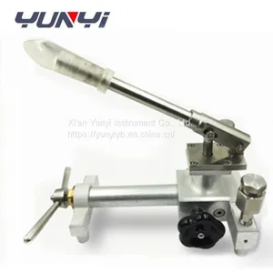 Portable Air Pressure Gauge Pneumatic Calibration Hand Pump thumbnail-1