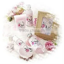 Children Natural Rose Whitening Skin Care Gift Set thumbnail-1