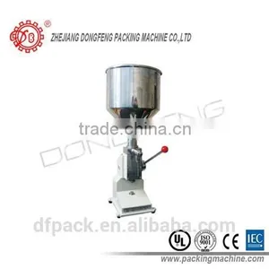 2016 Cheap Price MF-50 Manual Liquid Filling Machine thumbnail-1
