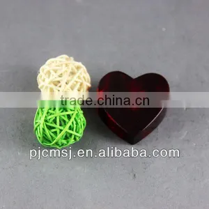 Red Crystal Heart Diamond for Decration or Gifts thumbnail-1