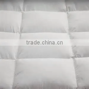 High Filling Power 90% Duck Feather Mattress Topper thumbnail-1