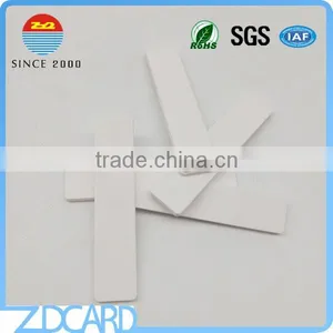 Temperature-resistance Washable LF/HF/UHF RFID Laundry Sticker thumbnail-3