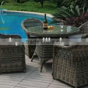 PE Rattan Garden Table Set thumbnail-1