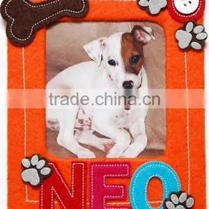 Hot Best Selling New Products Custom Orange Glued Paw Prints Decor Wholesale Felt Fabric Picture Latest Design of Photo Frame thumbnail-1