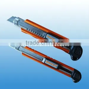 Easy Cut Auto-retractable Utility Knife UK077 thumbnail-1