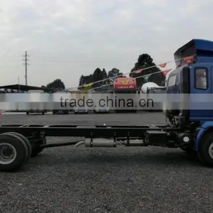 SINOTRUK HOWO 4X2 Cargo Light Truck Chassis thumbnail-3
