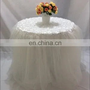 Fancy Elegant White Rosette And Tulle Table Skirt For Wedding Decoration thumbnail-3