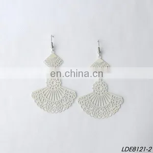 Filigree Earrings Metal Painting Fan Earrings thumbnail-3