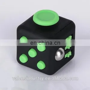 Hot Sell 2017 Wholesale Factory Price New Desk Toy Anti Stress Fidget Cube Toy thumbnail-2