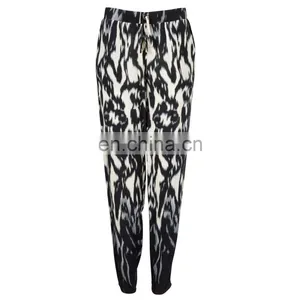 Wholesale Tribal Ethnic Digial Print Knitted Winter Warm Leggings for Ladies thumbnail-3