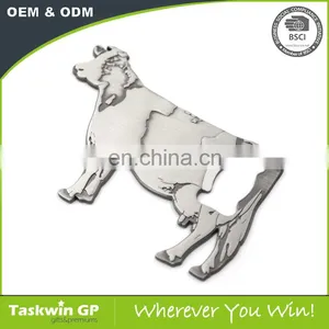 Zinc Alloy Material Antique Silver Plated Cow Shape Bottle Opener thumbnail-4