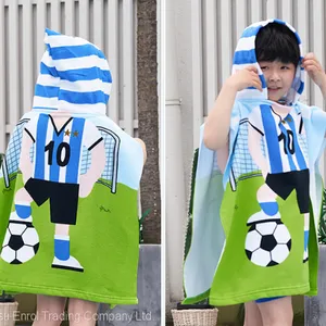 Cartoon Printed Hooded Bath Towel thumbnail-4