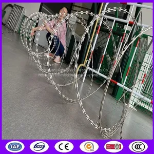 Razor Barbed Wire for Hot Sale With High Quality From China thumbnail-1