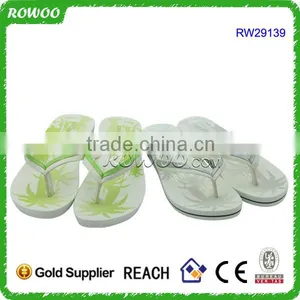 White and Green Low Price Ladies Sandals Girl Latest Flat Sandals thumbnail-3