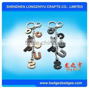 Popular Design Alphabet Letter Metal Key Chains thumbnail-1