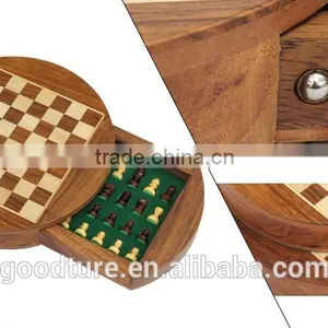Mini Round Box Magnetic Wooden Chess Set thumbnail-3