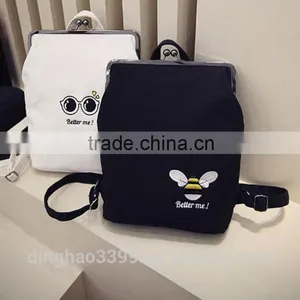 2016 New Design Backpack Fashion Lady's Tote Bag Canvas Backpack With Kiss Buckle thumbnail-1