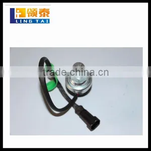 Hot Sale Pressure & Temperature Sensor 612600090766 Foton Tractor WEICHAI Diesel Engine Parts Goods From China thumbnail-1