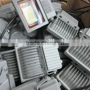 Outdoor Portable Security Smd Ip65 10w Led Flood Light for Fishing Camping thumbnail-5