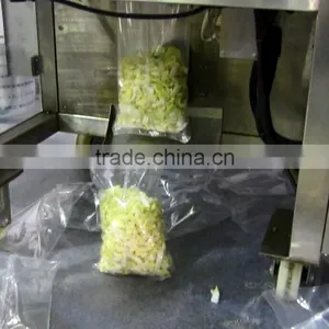 Full Automatic High Efficiency Cucumber Packing Sealing Machine thumbnail-4