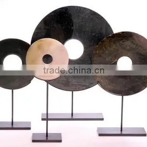 Unique Sculpture thumbnail-1