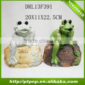 Cute Frog Design Home and Garden Decoration thumbnail-1
