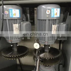Chinese Supplier 5 Cutters Aluminium Profile Upvc Window End Milling Machine thumbnail-6