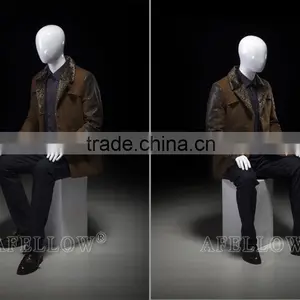 Sitting Male Abstract Mannequin thumbnail-3