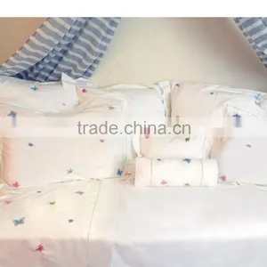 Hand Embroidery Bedding Set thumbnail-1